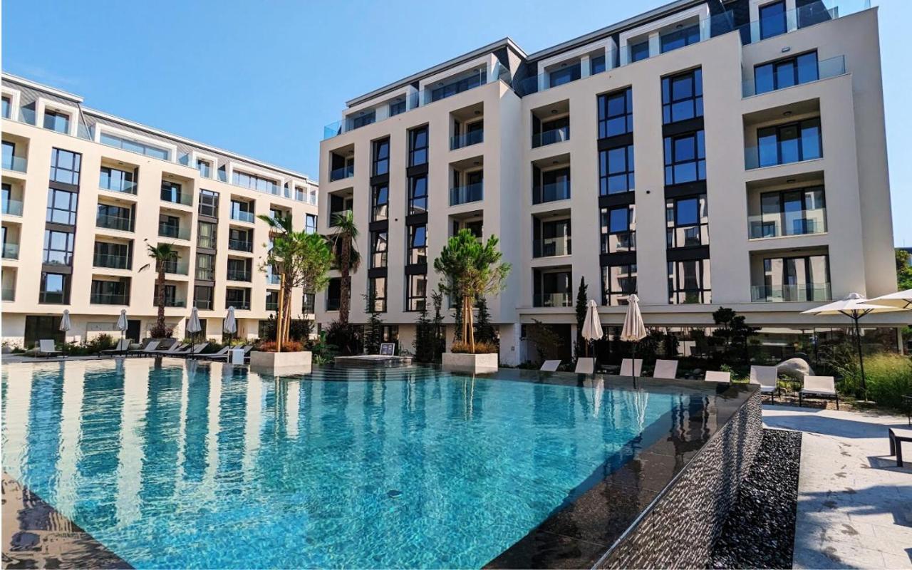 Luxury In Complex Azur - Next To The ! Apartment Saints Constantine and Helena
