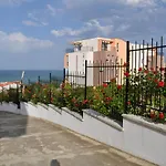 Beautiful Family Villa With Sea View