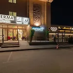 Therma Camp And Pool