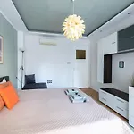 Fancy Downtown Flat