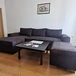 Stef Apartment