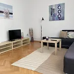 Central Suite