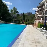 Balchik Gardens Apartments