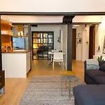 Bright & Spacious 1Bd Apartment With A Charming Balcony By Flat Mаnager