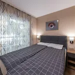 Комфорт На Метри От Морската Градина И Центъра