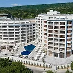 Dream Apartment - Golden Sands