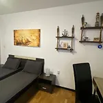 Apartament Bogoslovovi