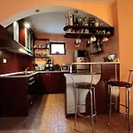 Deluxe 2 Bedroom Apartment With Pool View Mamaafrica