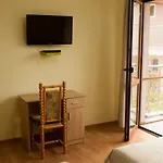 Alfa Guest Rooms With Parking