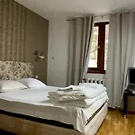 Apart Zefira 2 Rooms