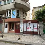 Център Варна Апартамент