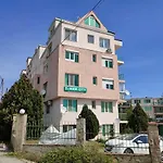 Sunny Home 1