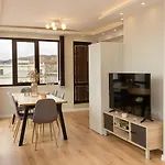 Seaview Haven - Elegant 2Bd Flat In Balchik By Flat Mаnager