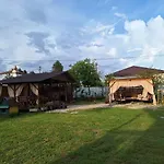 Hotel Kiaraz