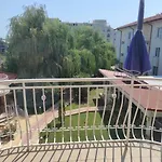 Sunny House Apartments