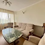 Wild Cherry 2 Bedroom Apartament Economy-1