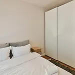 Cosy Stylish Central 1Br & Wi-Fi