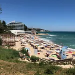 Azur Premium 1