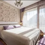 Luxury Apartment Amalfi 300 M From The Beach