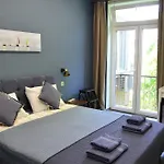 Sea Vibes Apartment - Free Public Parking, Wifi, Cable & Smart Tv, 0,9 Km To Beach