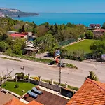 Villa Cook With Sea View - Heated Pool - At Balchik