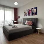 Sea Paradise Apartment