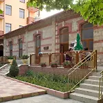 Hotel Estreya Palace