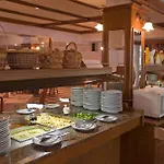 Hotel Estreya Palace