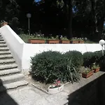 Hotel Oasis - Beach Access