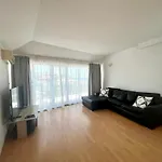 Апартамент Съни Хаус - Sunny House Apartment