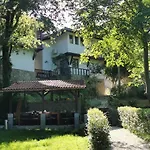 Къща За Гости Bor, Варна