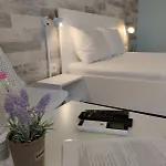 Simada Blue Guesthouse