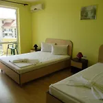 Anelia Family Hotel