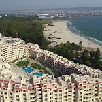 South Bay Apartment - Varna