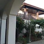 Поповата Къща