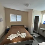 Shabla Lux Guest Houses