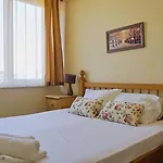 Апартамент Аквамарин - Apartment Aquamarine