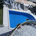 Eli Guest House