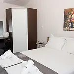 The Purplish 2-Bd Apartment In Varna Center
