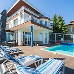 Villa Kuni - Salty Pool & Panorama