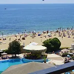 Apartments Sirena First Line - Апартаменти Сирена На Първа Линия