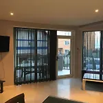 Sunny Day Apartment