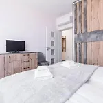 One Bedroom Flat In Bella Vita Complex Close To St Constantine And Helena