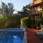 Seaview Apartment Complex Karia12
