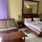 It'S A Nice Room