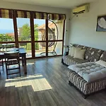 Apartments Vista