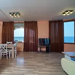 Sea Panorama Apartments Golden Sands