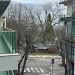 Лукс На Море Luxury Apartment In Downtown With Garage