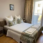 Apartment In Long Beach