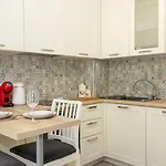 Homey 1-Bd Apartment In Varna, Next To Grand Mall Varna